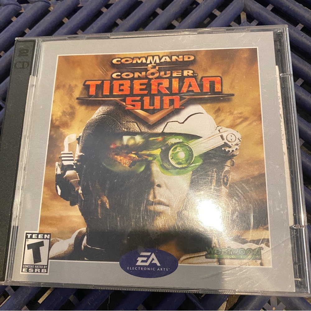 CD-ROM, Command & Conquer: Tiberian Sun